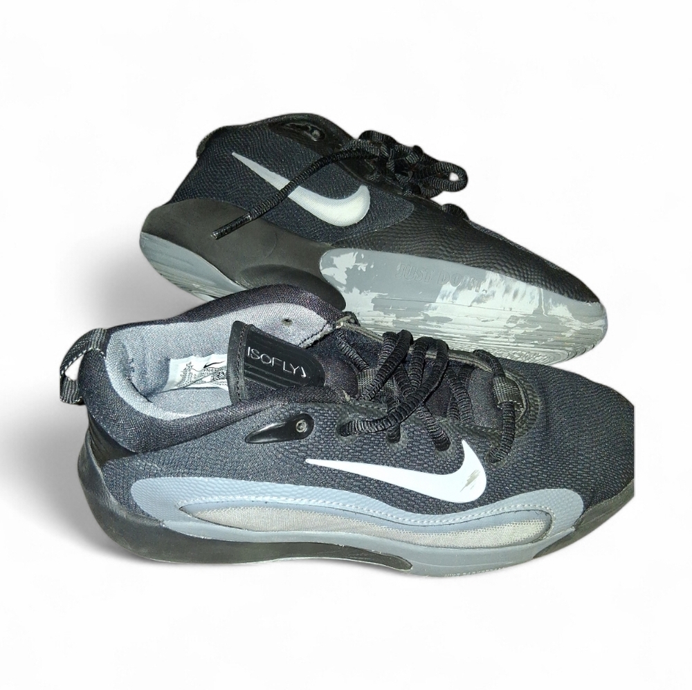 Nike Black and Gray ISOFLY Basketball Sneakers
